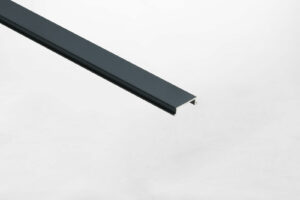 Aluminijumska stubna lajsna